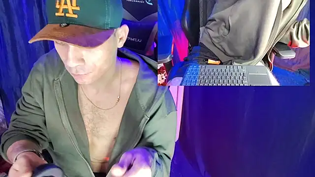 sexyboycolombi4 online show from February 2025 07:27:02 AM