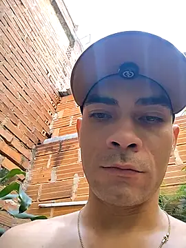 sexyboycolombi4 online show from March 2025 08:00:02 PM