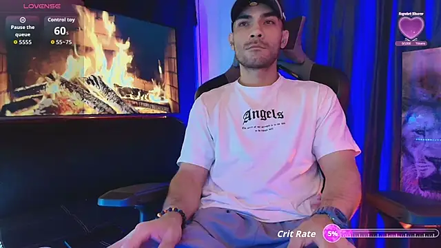sexyboycolombi4 online show from September 2025 09:43:02 PM