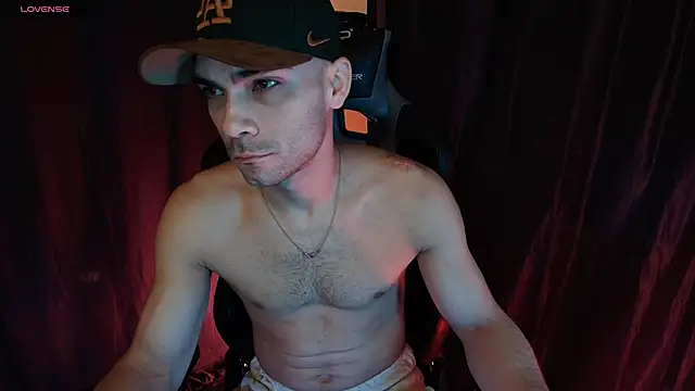 sexyboycolombi4 online show from December 2025 08:42:02 PM