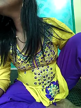 Snapshot of IslamicPimento chatting on March 2025 04:28:01 AM IslamicPimento online show from March 2025 04:28:01 AM