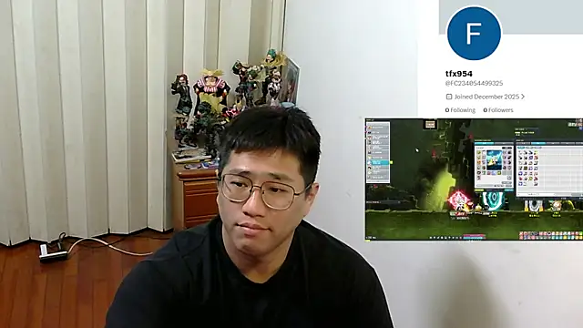 Snapshot of tfx954 chatting on December 2025 08:04:02 PM tfx954 online show from December 2025 08:04:02 PM