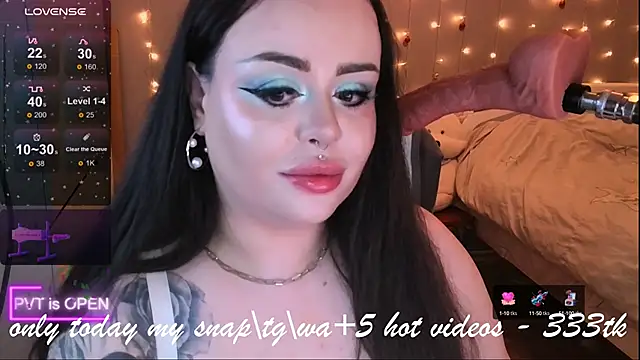 Snapshot of og_maddison chatting on March 2025 06:16:01 PM og maddison online show from March 2025 06:16:01 PM