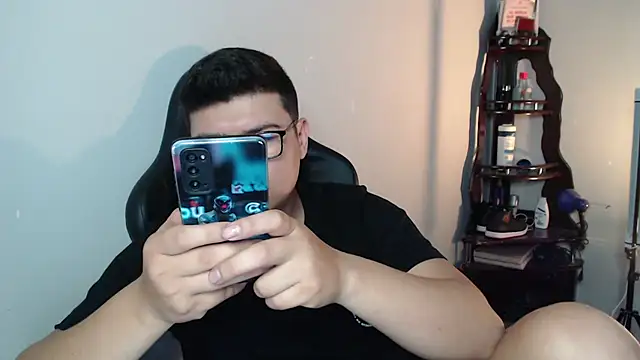 Plug Control online show from February 2026 06:29:02 PM