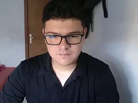 Plug Control online show from April 2026 03:30:01 PM