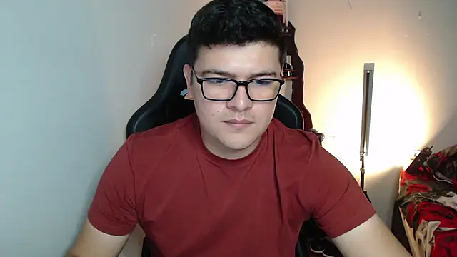 Plug Control online show from February 2026 12:34:02 AM