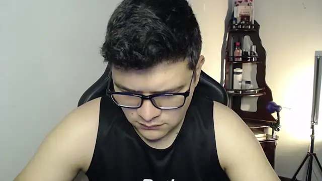 Plug Control online show from February 2026 05:15:02 PM