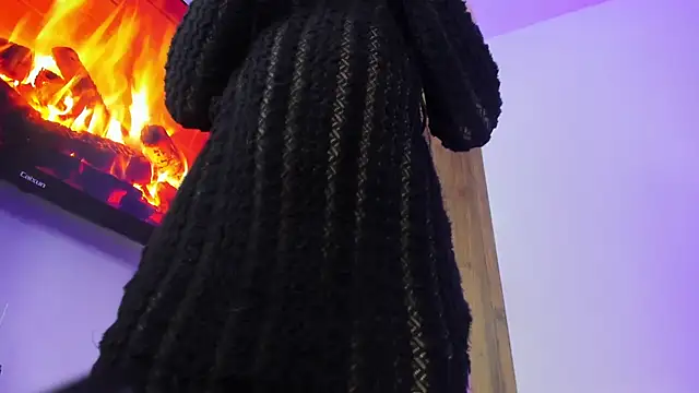 Courtney gonet online show from March 2026 11:34:02 PM