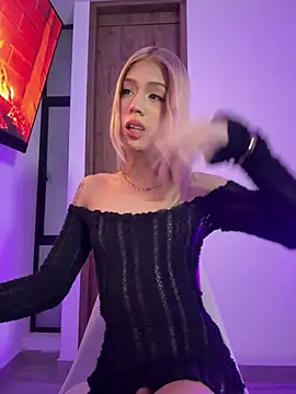 Courtney gonet online show from April 2026 11:50:02 PM