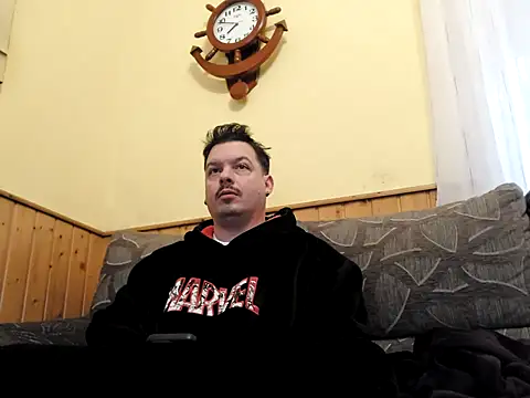 Jose HotLatino online show from February 2026 08:32:02 AM