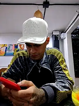 dannybigcockxxl online show from March 2025 11:02:02 PM