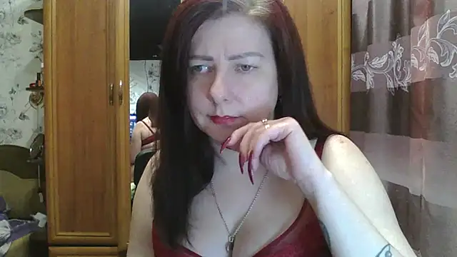 Snapshot of SophieNightAh chatting on January 2025 09:40:01 PM SophieNightAh online show from January 2025 09:40:01 PM