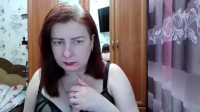 SophieNightAh online show from March 2026 12:11:01 PM