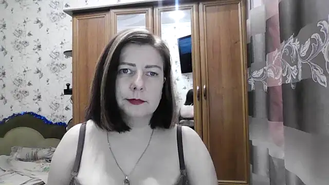 SophieNightAh online show from January 2026 05:29:01 PM