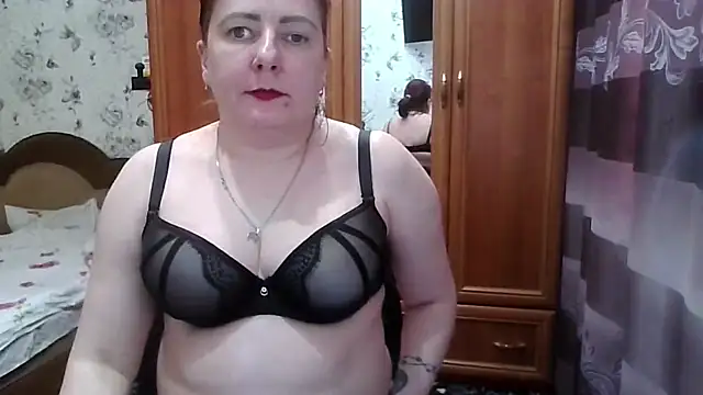 SophieNightAh online show from February 2026 02:39:01 PM