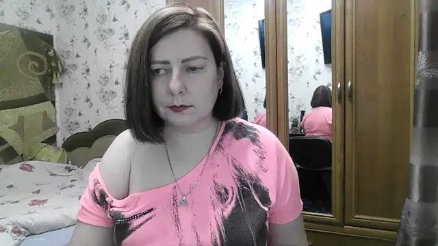 SophieNightAh online show from November 2025 07:47:01 PM