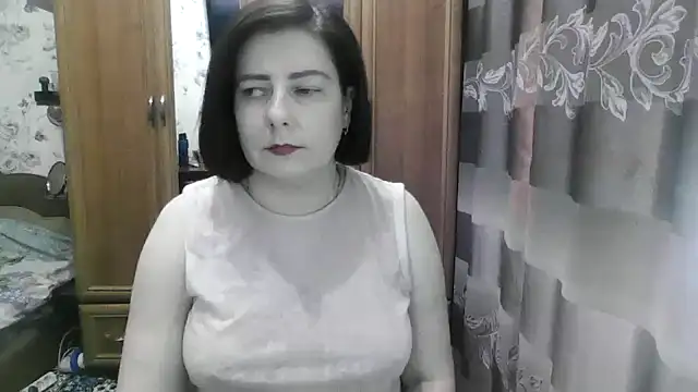 SophieNightAh online show from October 2025 01:55:02 PM