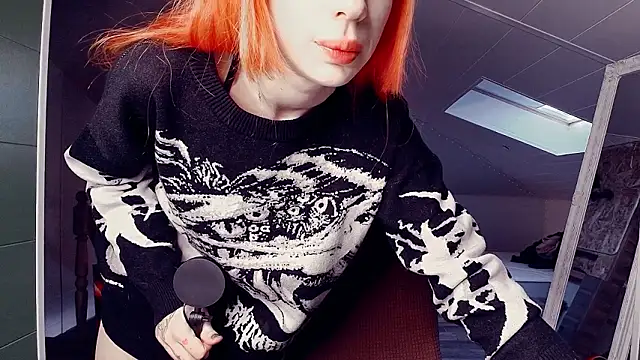 Snapshot of Meowroslava chatting on February 2026 08:49:01 AM Meowroslava online show from February 2026 08:49:01 AM