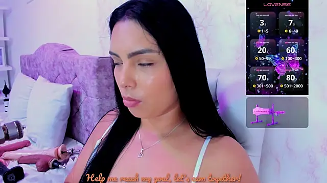 Snapshot of evelinn_belen chatting on June 2026 12:59:01 PM evelinn belen online show from June 2026 12:59:01 PM