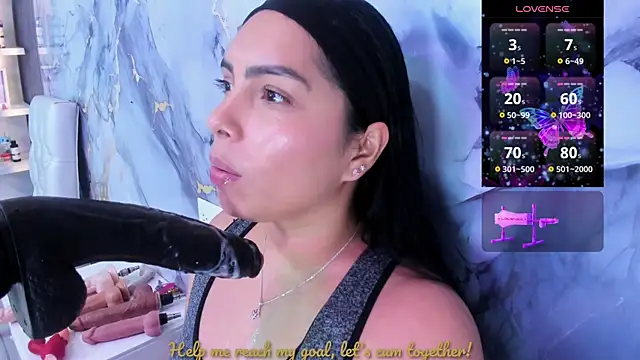 Snapshot of evelinn_belen chatting on July 2026 04:40:01 PM evelinn belen online show from July 2026 04:40:01 PM