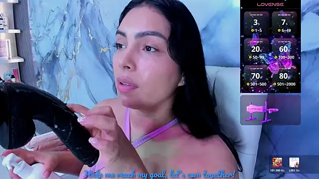 Snapshot of evelinn_belen chatting on June 2026 01:06:01 PM evelinn belen online show from June 2026 01:06:01 PM