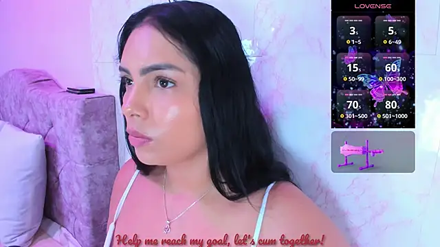Snapshot of evelinn_belen chatting on June 2026 01:01:01 PM evelinn belen online show from June 2026 01:01:01 PM