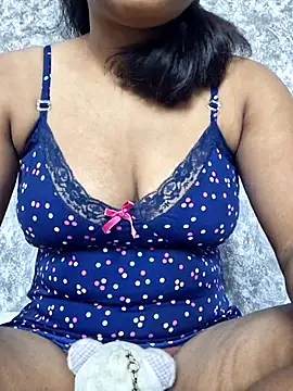 HangdogBeggary online show from July 2026 12:12:02 PM