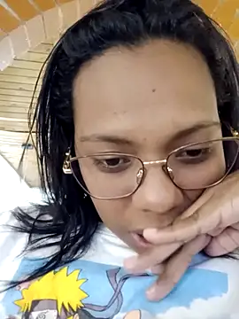 Snapshot of lia_mariana chatting on July 2026 11:05:02 PM lia mariana online show from July 2026 11:05:02 PM