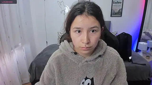 Snapshot of Amy_joones chatting on October 2025 12:06:02 PM Amy joones online show from October 2025 12:06:02 PM