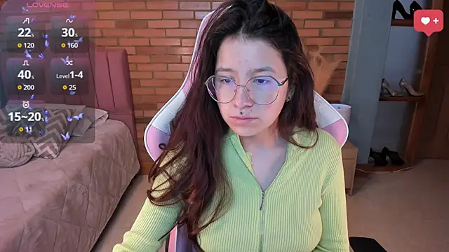 Amy joones online show from May 2026 11:36:02 AM