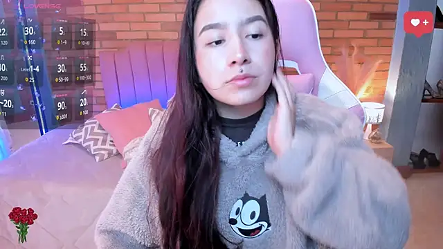 Amy joones online show from May 2026 11:39:02 AM
