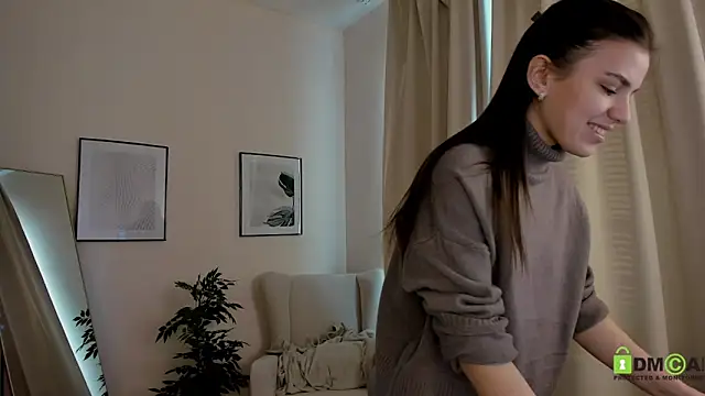 Snapshot of SuzyJamess chatting on February 2025 08:08:01 AM SuzyJamess online show from February 2025 08:08:01 AM