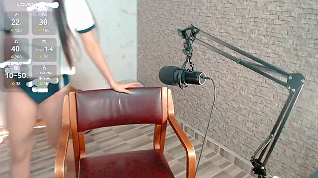 emma unu online show from May 2026 02:42:01 AM