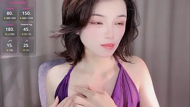 --xixi-- online show from October 2025 06:20:02 PM