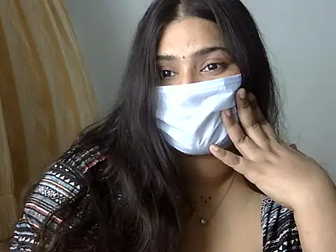 cutelady65 online show from April 2026 04:13:02 PM