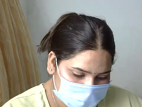 cutelady65 online show from February 2026 02:49:01 PM