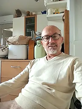 MadProfessor online show from October 2025 06:45:02 AM