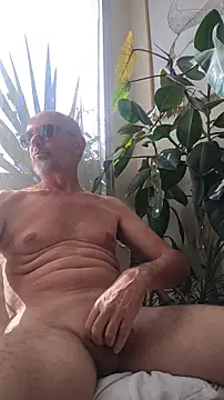 MadProfessor online show from November 2025 09:35:02 AM