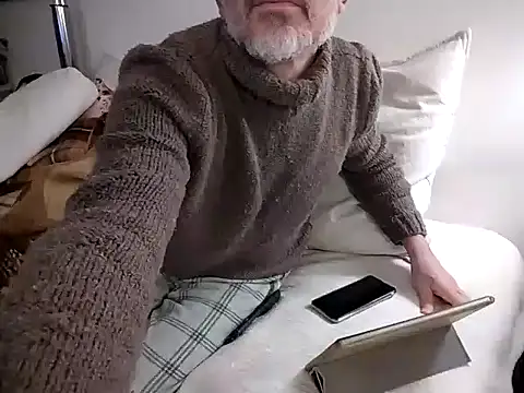 Snapshot of MadProfessor chatting on February 2025 08:51:02 PM MadProfessor online show from February 2025 08:51:02 PM
