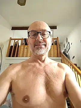 Snapshot of MadProfessor chatting on February 2025 10:20:02 AM MadProfessor online show from February 2025 10:20:02 AM