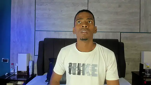 Lonelyfetishguy online show from June 2026 10:18:02 PM