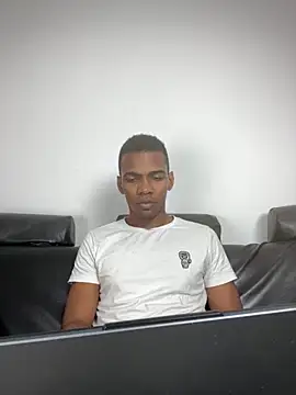 Lonelyfetishguy online show from September 2025 09:10:02 PM