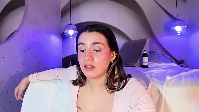 Snapshot of LanaHerondale chatting on February 2025 02:53:01 PM LanaHerondale online show from February 2025 02:53:01 PM