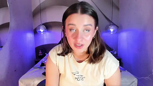 Snapshot of LanaHerondale chatting on March 2025 03:06:01 PM LanaHerondale online show from March 2025 03:06:01 PM