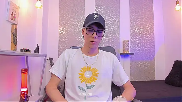 Nikolay Gregori online show from September 2025 04:07:02 AM