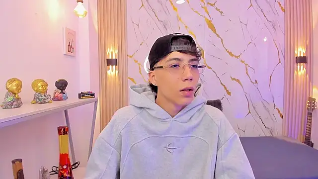 Nikolay Gregori online show from April 2026 04:16:02 AM