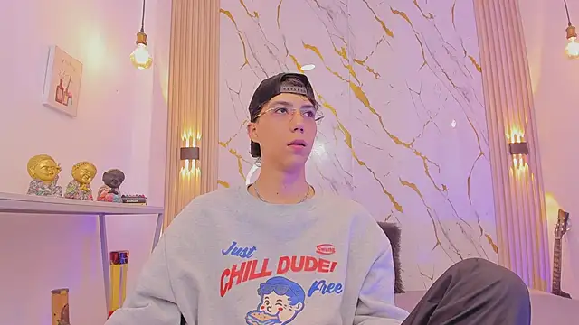 Nikolay Gregori online show from March 2026 04:19:02 AM