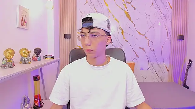 Nikolay Gregori online show from February 2026 04:11:01 AM