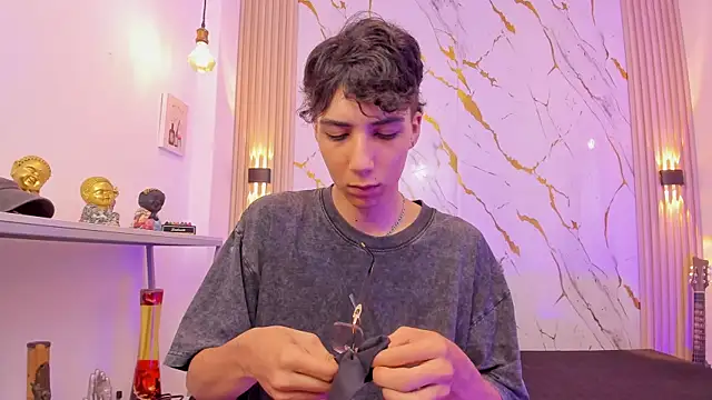 Nikolay Gregori online show from April 2026 04:14:02 AM