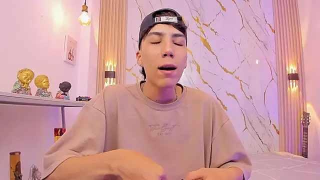 Nikolay Gregori online show from April 2026 04:17:01 AM